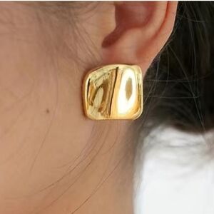 18k Gold Plated Square Stud Earrings